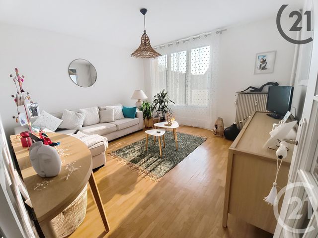 Appartement F3 à vendre - 3 pièces - 62,78 m2 - Troyes - 10 - CHAMPAGNE-ARDENNE