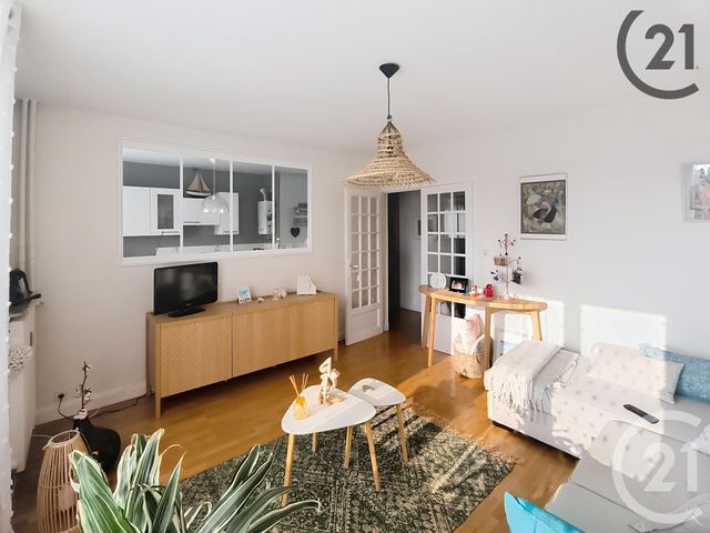 Afficher la photo en grand Appartement F3 à vendre - 3 pièces - 62,78 m2 - Troyes - 10 - CHAMPAGNE-ARDENNE