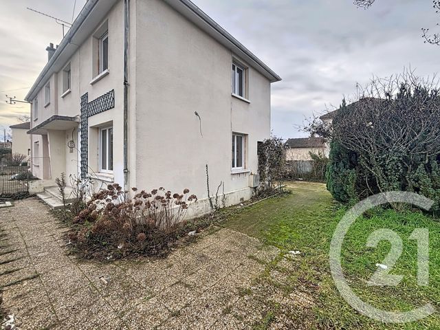 Maison &agrave; louer - 4 pi&egrave;ces - 72 m2 - Les Noes Pres Troyes - 10 - CHAMPAGNE-ARDENNE