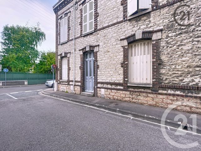Appartement à vendre - 3 pièces - 38 m2 - Ste Savine - 10 - CHAMPAGNE-ARDENNE