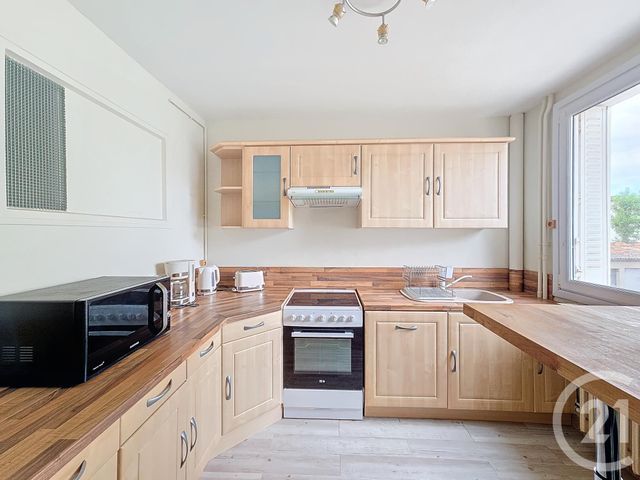 Appartement F5 à louer - 5 pièces - 80 m2 - Troyes - 10 - CHAMPAGNE-ARDENNE