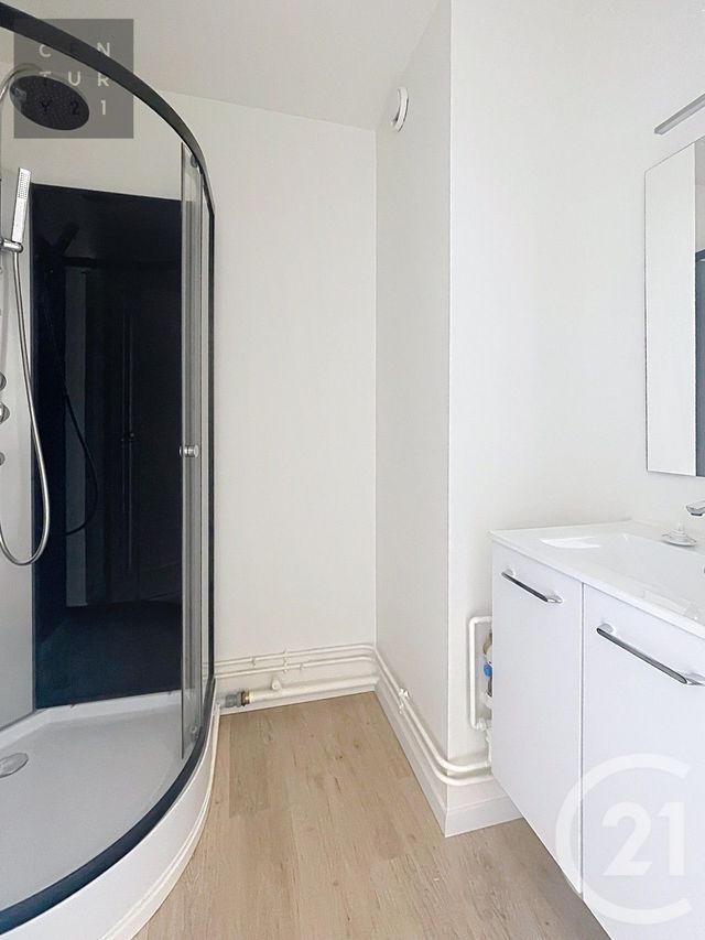 Appartement &agrave; louer - 4 pi&egrave;ces - 76,57 m2 - Troyes - 10 - CHAMPAGNE-ARDENNE