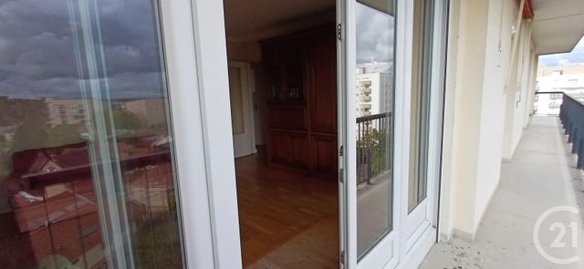 Afficher la photo en grand Appartement Chambre à vendre - 4 pièces - 73,29 m2 - St Andre Les Vergers - 10 - CHAMPAGNE-ARDENNE