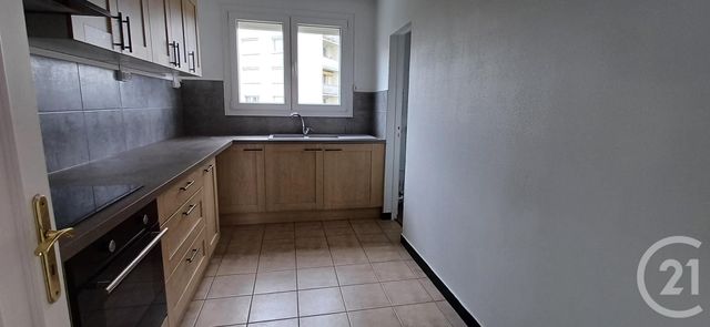 Afficher la photo en grand Appartement Chambre à vendre - 4 pièces - 73,29 m2 - St Andre Les Vergers - 10 - CHAMPAGNE-ARDENNE