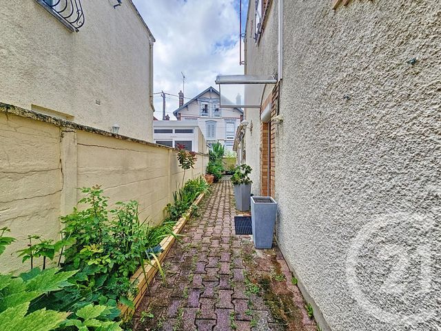 Maison &agrave; louer - 4 pi&egrave;ces - 82 m2 - Troyes - 10 - CHAMPAGNE-ARDENNE