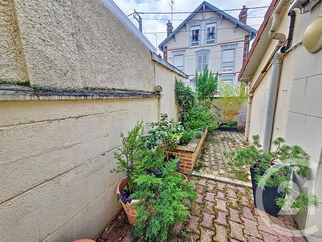 Maison &agrave; louer - 4 pi&egrave;ces - 82 m2 - Troyes - 10 - CHAMPAGNE-ARDENNE