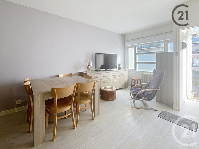 Afficher la photo en grand Appartement à vendre - 2 pièces - 38,59 m2 - Troyes - 10 - CHAMPAGNE-ARDENNE