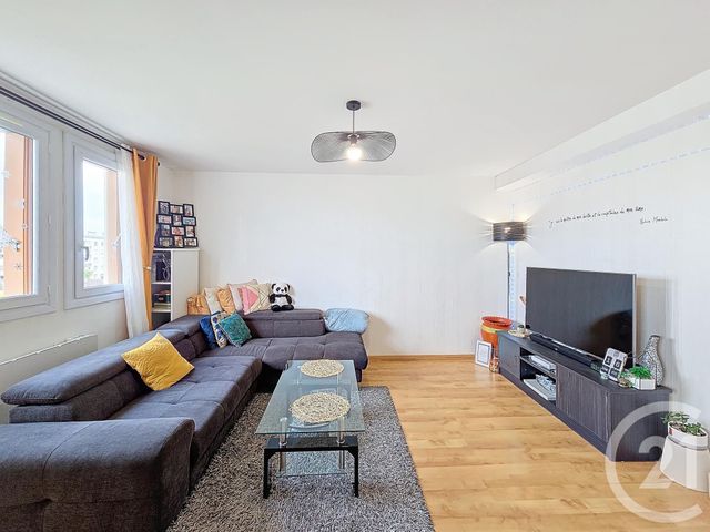 Appartement F4 à louer - 4 pièces - 75,37 m2 - St Andre Les Vergers - 10 - CHAMPAGNE-ARDENNE