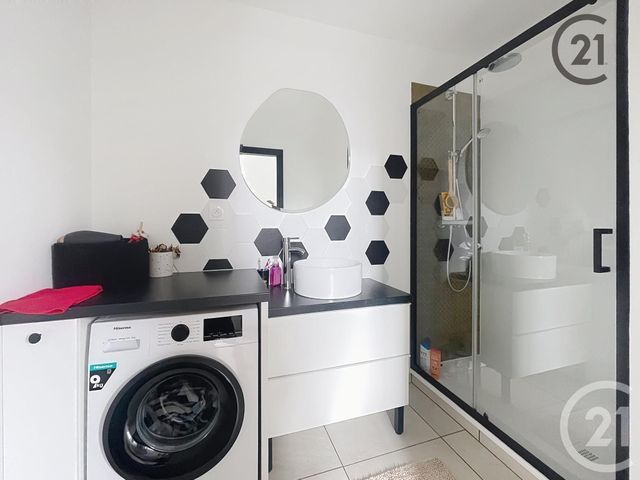 Afficher la photo en grand Appartement F4 à vendre - 4 pièces - 72,20 m2 - 10 - CHAMPAGNE-ARDENNE