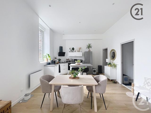 Afficher la photo en grand Appartement F4 à vendre - 4 pièces - 72,20 m2 - 10 - CHAMPAGNE-ARDENNE