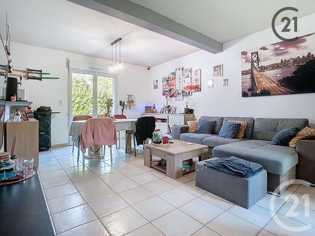 Maison à vendre - 5 pièces - 82,44 m2 - St Andre Les Vergers - 10 - CHAMPAGNE-ARDENNE