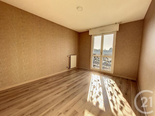 Appartement à louer - 4 pièces - 92 m2 - Troyes - 10 - CHAMPAGNE-ARDENNE