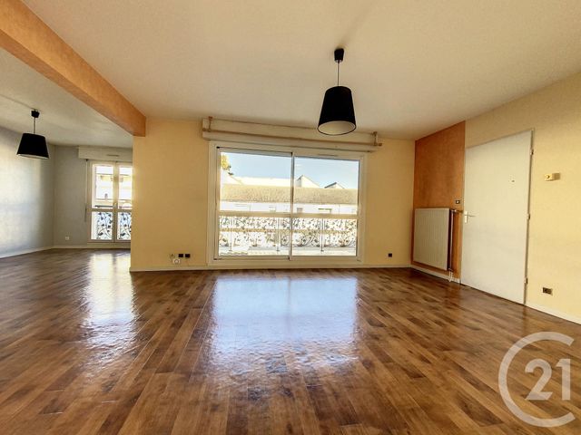 Appartement à louer - 4 pièces - 92 m2 - Troyes - 10 - CHAMPAGNE-ARDENNE