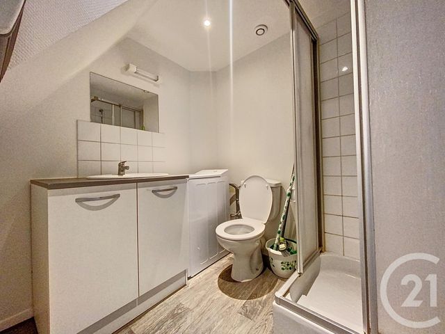 Afficher la photo en grand Appartement F2 à louer - 2 pièces - 35 m2 - Troyes - 10 - CHAMPAGNE-ARDENNE
