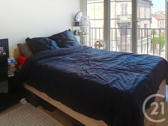 Afficher la photo en grand Appartement à vendre - 2 pièces - 43,06 m2 - Troyes - 10 - CHAMPAGNE-ARDENNE