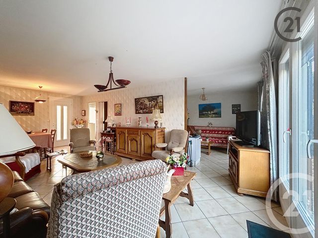 Maison à vendre - 5 pièces - 82,12 m2 - La Chapelle St Luc - 10 - CHAMPAGNE-ARDENNE