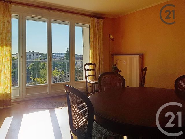 Appartement à vendre - 3 pièces - 66,46 m2 - St Andre Les Vergers - 10 - CHAMPAGNE-ARDENNE