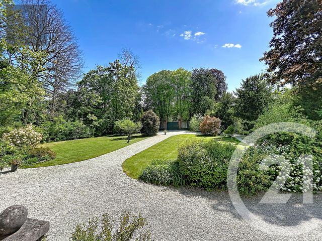 Maison &agrave; vendre - 15 pi&egrave;ces - 655 m2 - St Julien Les Villas - 10 - CHAMPAGNE-ARDENNE