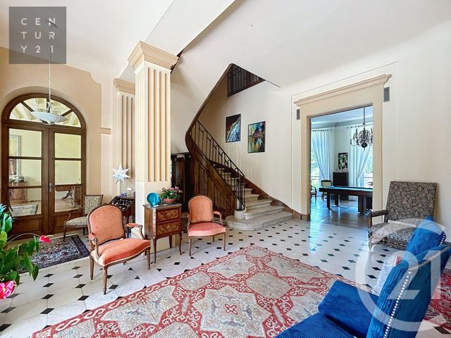 Maison &agrave; vendre - 15 pi&egrave;ces - 655 m2 - St Julien Les Villas - 10 - CHAMPAGNE-ARDENNE