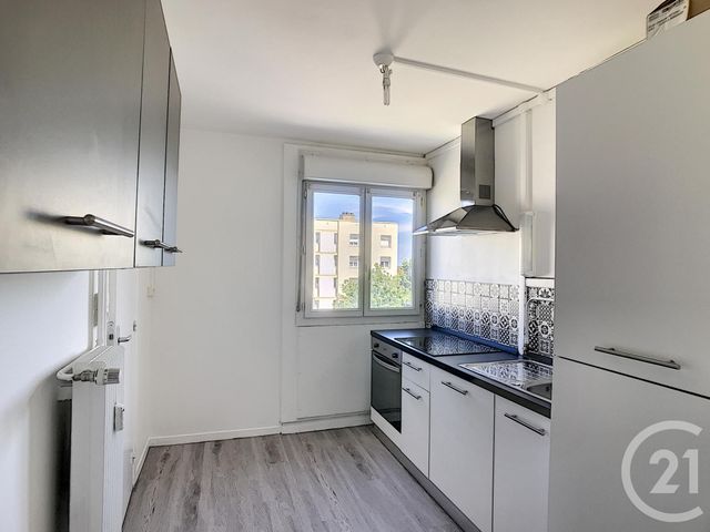 Appartement F3 à louer - 3 pièces - 70 m2 - Troyes - 10 - CHAMPAGNE-ARDENNE