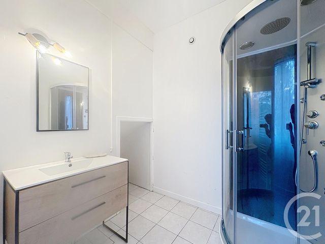 Appartement &agrave; louer - 2 pi&egrave;ces - 30 m2 - Bucheres - 10 - CHAMPAGNE-ARDENNE