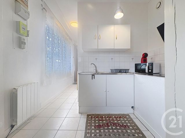 Appartement &agrave; louer - 2 pi&egrave;ces - 30 m2 - Bucheres - 10 - CHAMPAGNE-ARDENNE