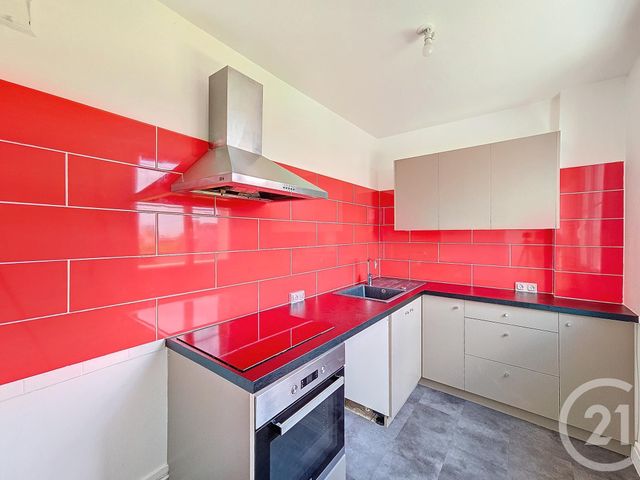Afficher la photo en grand Appartement F4 à louer - 4 pièces - 65,37 m2 - Troyes - 10 - CHAMPAGNE-ARDENNE