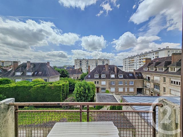 Afficher la photo en grand Appartement F4 à louer - 4 pièces - 65,37 m2 - Troyes - 10 - CHAMPAGNE-ARDENNE