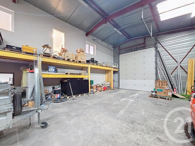 Commerce à louer - 100 m2 - 10 - CHAMPAGNE-ARDENNE