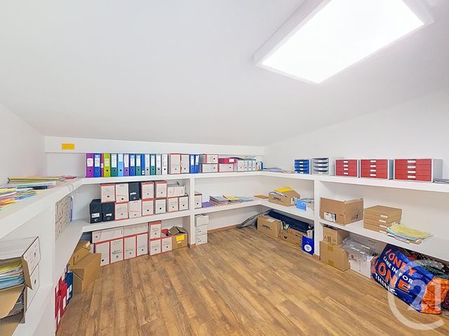 Commerce à louer - 100 m2 - 10 - CHAMPAGNE-ARDENNE