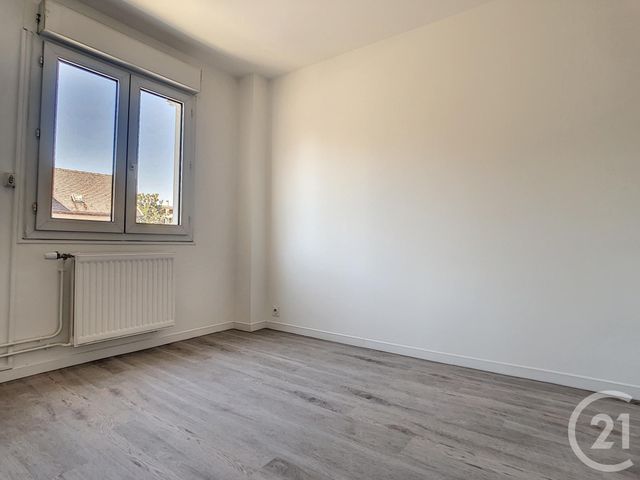 Appartement F3 &agrave; louer - 3 pi&egrave;ces - 70 m2 - Troyes - 10 - CHAMPAGNE-ARDENNE