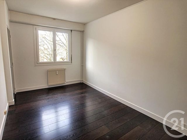 Afficher la photo en grand Appartement F4 à louer - 4 pièces - 90 m2 - Troyes - 10 - CHAMPAGNE-ARDENNE