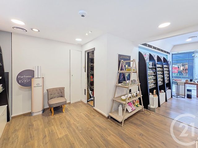 Commerce à louer - 37 m2 - 10 - CHAMPAGNE-ARDENNE