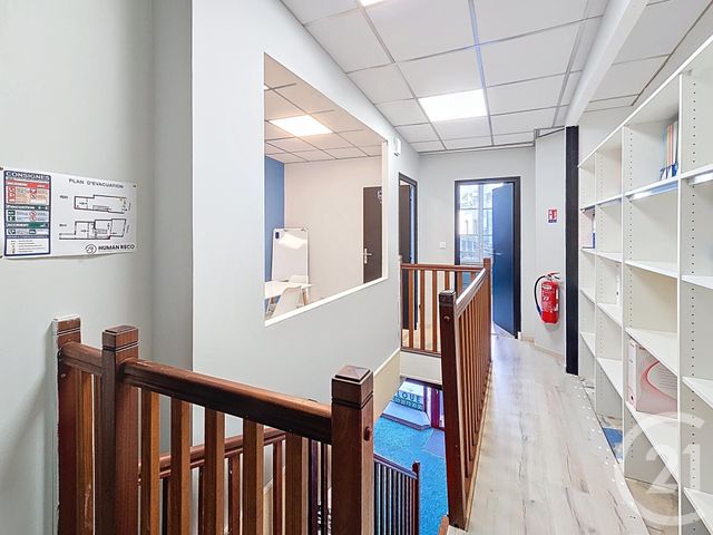 Commerce à louer - 100 m2 - 10 - CHAMPAGNE-ARDENNE