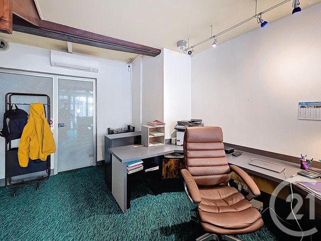 Commerce à louer - 100 m2 - 10 - CHAMPAGNE-ARDENNE