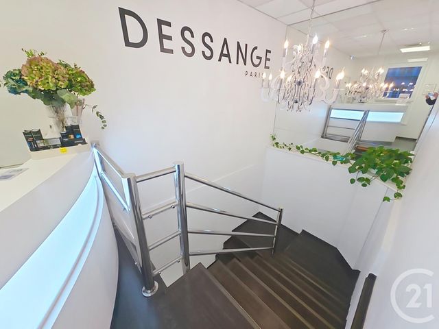 Commerce à louer - 270 m2 - 10 - CHAMPAGNE-ARDENNE