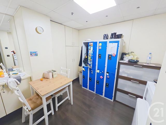 Commerce à louer - 270 m2 - 10 - CHAMPAGNE-ARDENNE