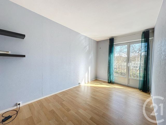 Appartement F3 à louer - 3 pièces - 64,80 m2 - Troyes - 10 - CHAMPAGNE-ARDENNE