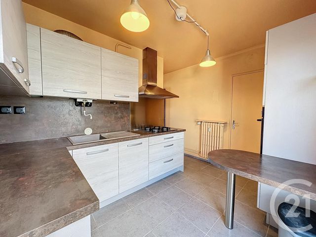 Appartement F3 à louer - 3 pièces - 64,80 m2 - Troyes - 10 - CHAMPAGNE-ARDENNE