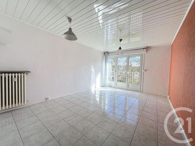 Appartement F3 à louer - 3 pièces - 64,80 m2 - Troyes - 10 - CHAMPAGNE-ARDENNE