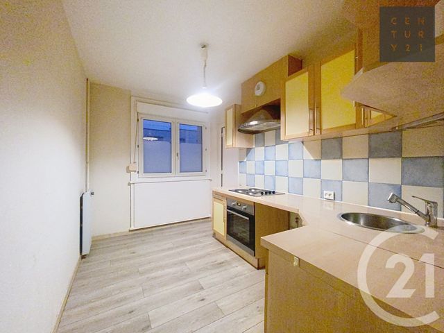 Appartement &agrave; vendre - 2 pi&egrave;ces - 54,41 m2 - La Chapelle St Luc - 10 - CHAMPAGNE-ARDENNE