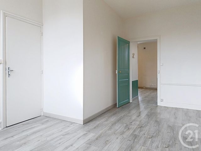 Appartement F2 &agrave; louer - 2 pi&egrave;ces - 45 m2 - Ste Savine - 10 - CHAMPAGNE-ARDENNE