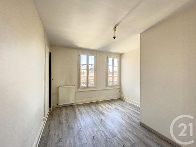 Appartement F2 &agrave; louer - 2 pi&egrave;ces - 45 m2 - Ste Savine - 10 - CHAMPAGNE-ARDENNE