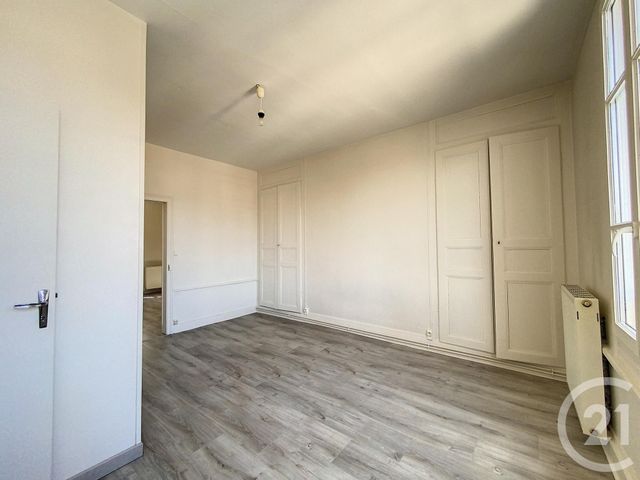 Appartement F2 &agrave; louer - 2 pi&egrave;ces - 45 m2 - Ste Savine - 10 - CHAMPAGNE-ARDENNE
