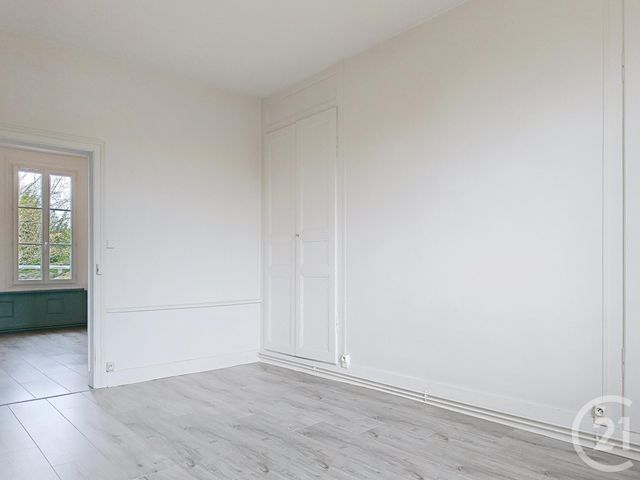 Appartement F2 &agrave; louer - 2 pi&egrave;ces - 45 m2 - Ste Savine - 10 - CHAMPAGNE-ARDENNE