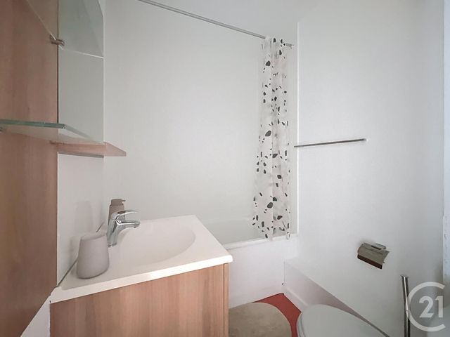 Appartement F1 &agrave; louer - 1 pi&egrave;ce - 26,20 m2 - Troyes - 10 - CHAMPAGNE-ARDENNE