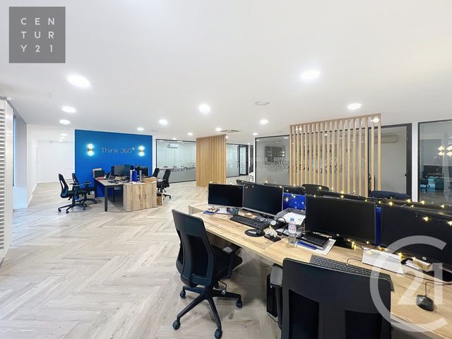 Commerce &agrave; louer - 650 m2 - 10 - CHAMPAGNE-ARDENNE