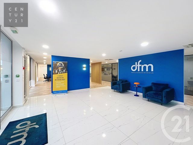 Commerce &agrave; louer - 650 m2 - 10 - CHAMPAGNE-ARDENNE