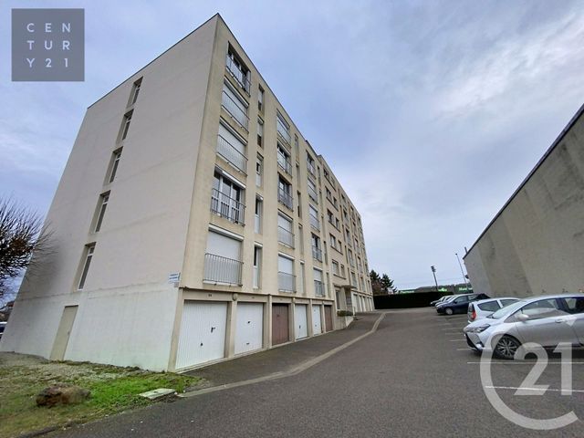 Appartement Studio &agrave; louer - 1 pi&egrave;ce - 27 m2 - St Julien Les Villas - 10 - CHAMPAGNE-ARDENNE