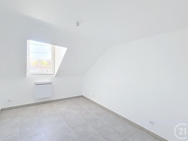 Appartement F4 &agrave; louer - 4 pi&egrave;ces - 51,90 m2 - Ste Savine - 10 - CHAMPAGNE-ARDENNE